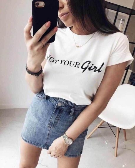 Бяла тениска 'Not Your Girl'