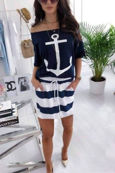 Лятна рокля с моряшки мотив