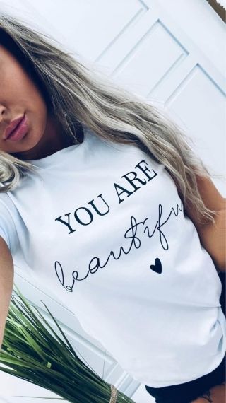 Бяла тениска 'You Are Beautiful'