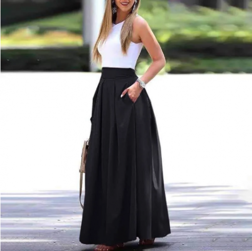 Разкроена дълга пола в черен цвят