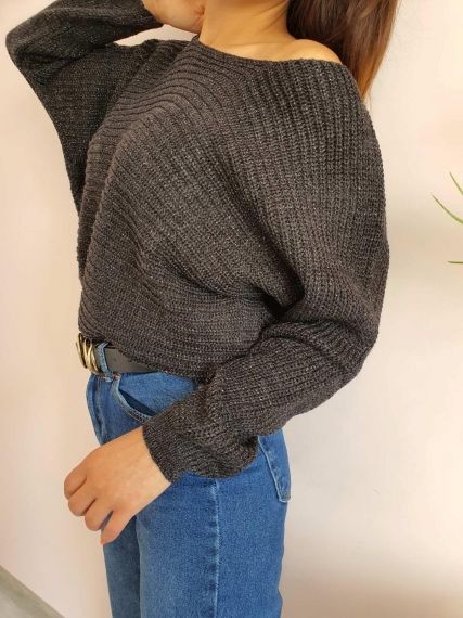 Пуловер в цвят графит със сребърни нишки
