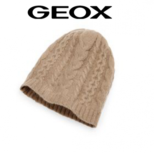 Ефектна бежова шапка GEOX , 80% вълна