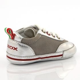 Бебешки обувки за момче GEOX, сиви