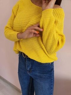 Жълт пуловер със сребърни нишки