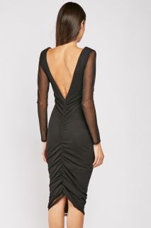 Черна елегантна рокля с V деколте и гръб