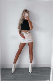 Бяла дънкова пола