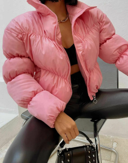 Късо дамско яке в розово