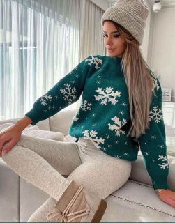 Атрактивен дамски пуловер в зелено