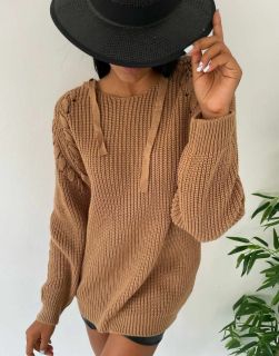 Дамски пуловер в цвят капучино