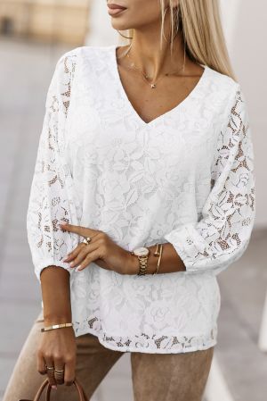 Дамска дантелена блуза в бяло с принт на цветя