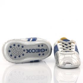 Бебешки обувки  GEOX, сребърни