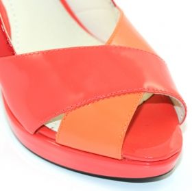 Дамски сандали GEOX с висок ток и платформа, оранжеви