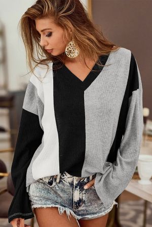Дамска блуза с дълъг ръкав, 'color block' дизайн и V-образно деколте