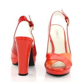 Дамски сандали GEOX с висок ток и платформа, оранжеви