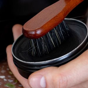  Coccinè Дървена четка  с конски косъм за нанасяне на боя за обувки, 16 см