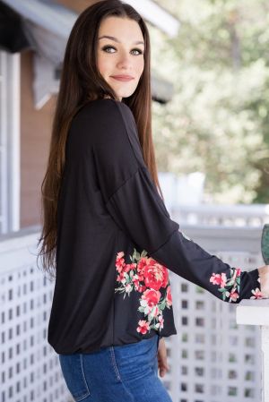 Дамскa черна блуза с дълъг ръкав и принт на цветя, макси размери