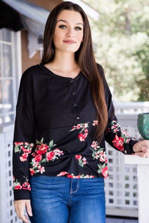 Дамскa черна блуза с дълъг ръкав и принт на цветя, макси размери
