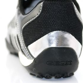 Дамски спортни обувки GEOX, черни