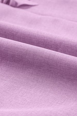 Дамски топ в лилав цвят с ефектни къдрички