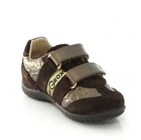 Бебешки обувки GEOX, кафяви със златиста лента с лого