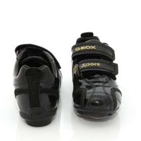 Детски обувки GEOX, черни със златиста лента с лого