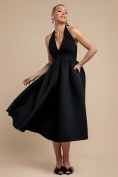 Elegant Contrast Midi Dress with Back Bow Detail