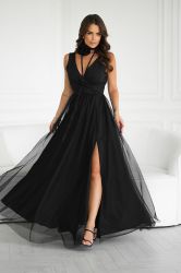 Long Black Dress with Decorative Rose Belt and Airy Skirt