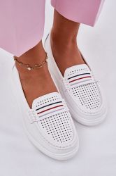 Women’s Natural Leather Loafers with Clean Design