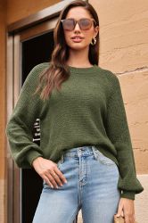 Women’s Green Knitted Sweater with Long Sleeves