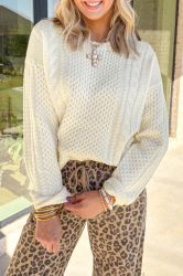 Women’s Ecru Cable Knit Sweater with Textured Pattern