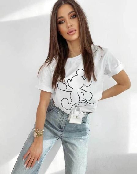 Дамска тениска в бяло с принт Mickey Mouse
