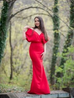 Дълга червена рокля модел русалка