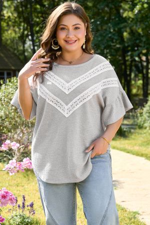 Contrast Floral Guipure Lace Lantern Sleeve U Neck Plus Size Blouse