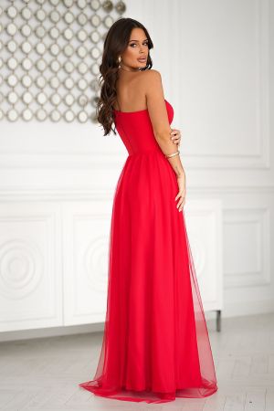 Elegant Long Red Dress with Sequins and Slit