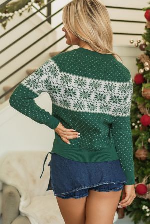 Green Christmas Snowflake Pattern Drop Shoulder Plus Size Sweater