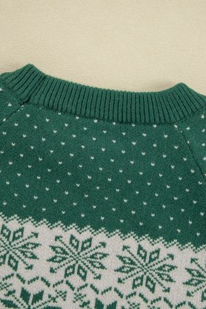 Green Christmas Snowflake Pattern Drop Shoulder Plus Size Sweater