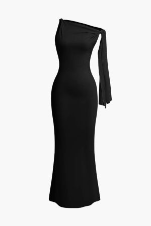 One-Shoulder Black Dress with Clean Straight Cut