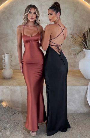 Elegant Satin Maxi Dress with Open Back and Thin Straps