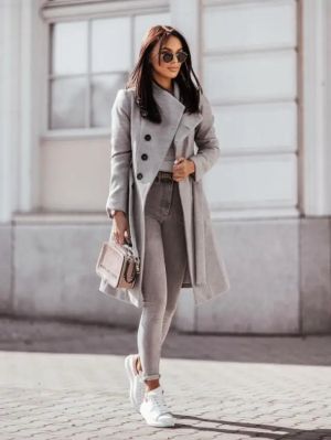 Women’s Elegant Grey Coat with Double-Breasted Design