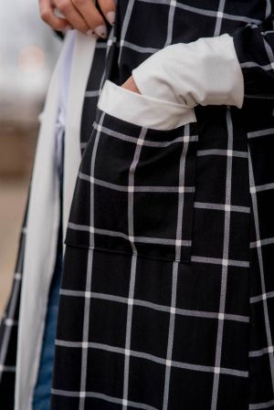 Women’s Black Plaid Colorblock Cardigan with Pockets