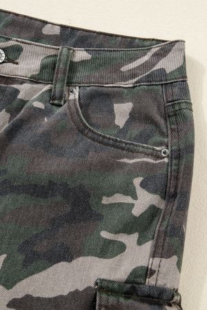 Women’s Wide-Leg Camo Cargo Jeans