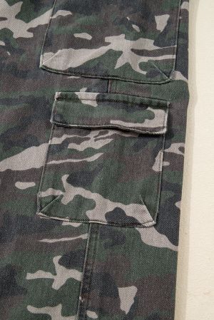 Women’s Wide-Leg Camo Cargo Jeans