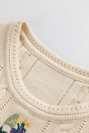 Women’s Beige Sleeveless Knitted Sweater with Floral Embroidery