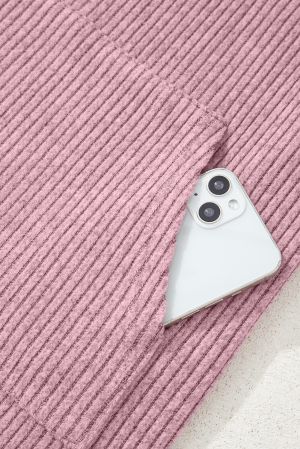 Дамска розова блуза с деколте тип хенли и преден джоб