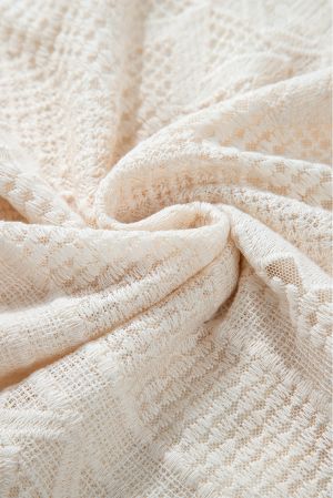 Дамска блуза с дълъг ръкав и ефектна бродерия, 100% памук