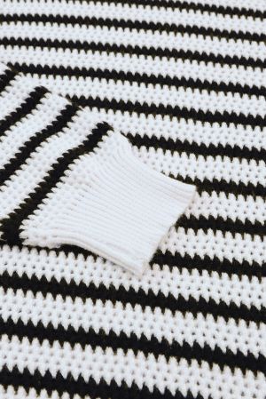 Women’s Striped Sweater in White and Black