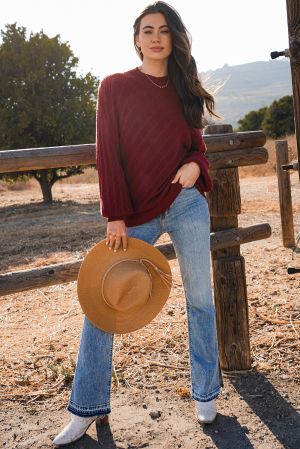 Дамски пуловер в цвят бордо