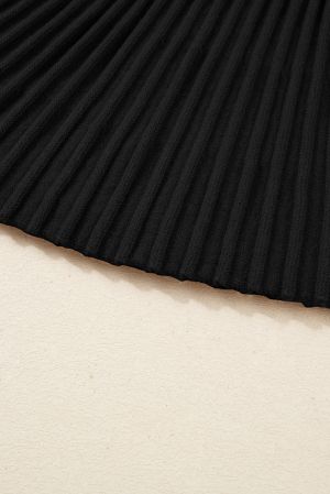 Дамски черен плетен комплект - пуловер с висока яка и мини пола