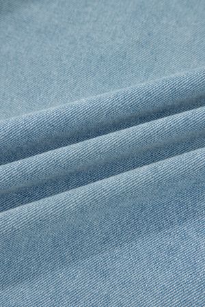 Дамско синьо дънково яке с цип