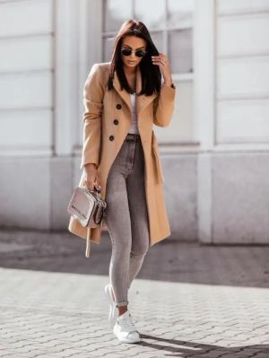 Women’s Elegant Beige Coat with Classic Cut